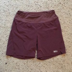 REI Shift 7” active shorts in purple